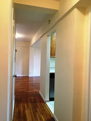 Rented by Prime Realty | media 11