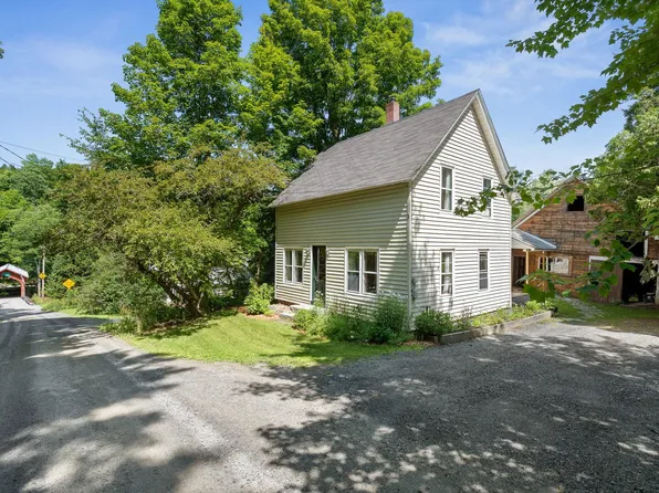 22 Slaughterhouse Road, Northfield, VT 05663