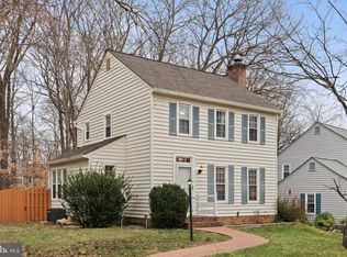 15403 Groveside Ct, Dumfries, VA 22025