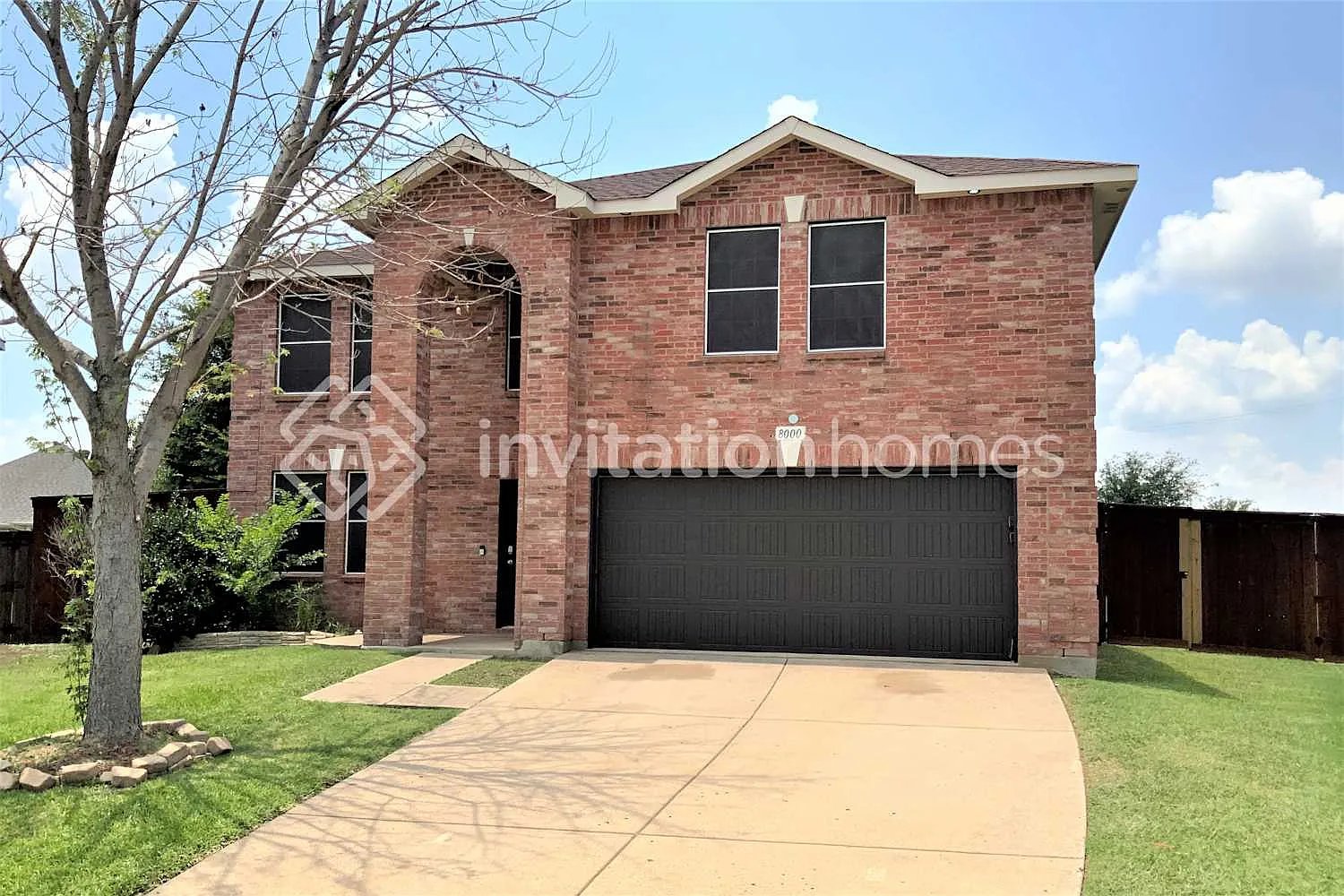 8000 Stowe Springs Arlington, TX 76002 — Photo 1