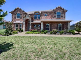 233 Stonegate Way, Red Oak, TX 75154
