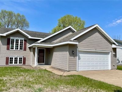 2209 2nd Street, Menomonie, WI, 54751