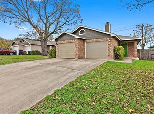 2630 Gwendolyn Ln APT B, Austin, TX 78748