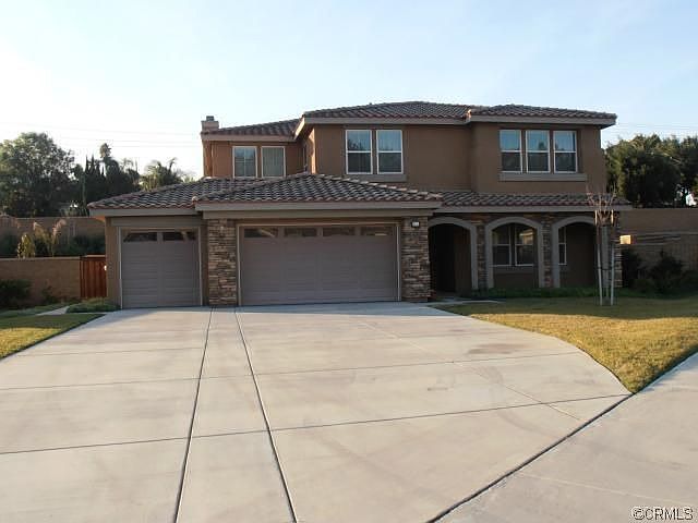 1st image of 874 Ringdahl Cir