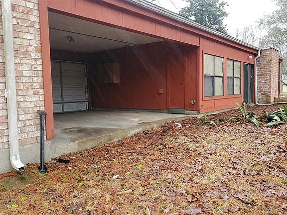 2nd image of 24604 Darkwood Ct
