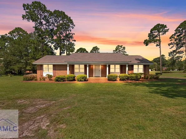 821 Harvey St, Millen, GA 30442