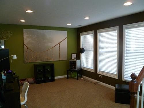 2nd image of 8631 Meridian Square Dr