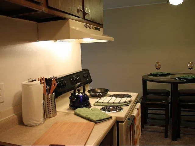 Hidden Trail Apartments — Photo 10