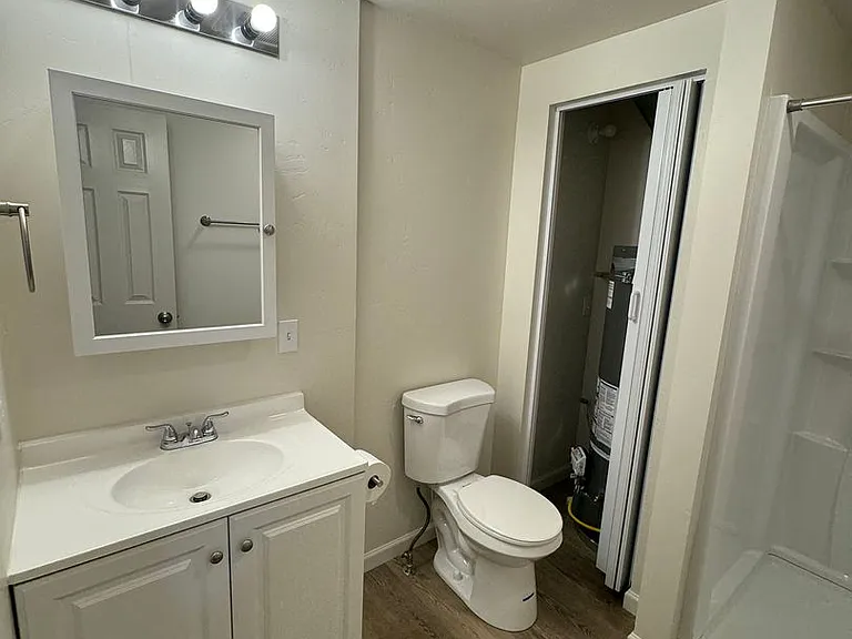 1543 Dayton St — Photo 10