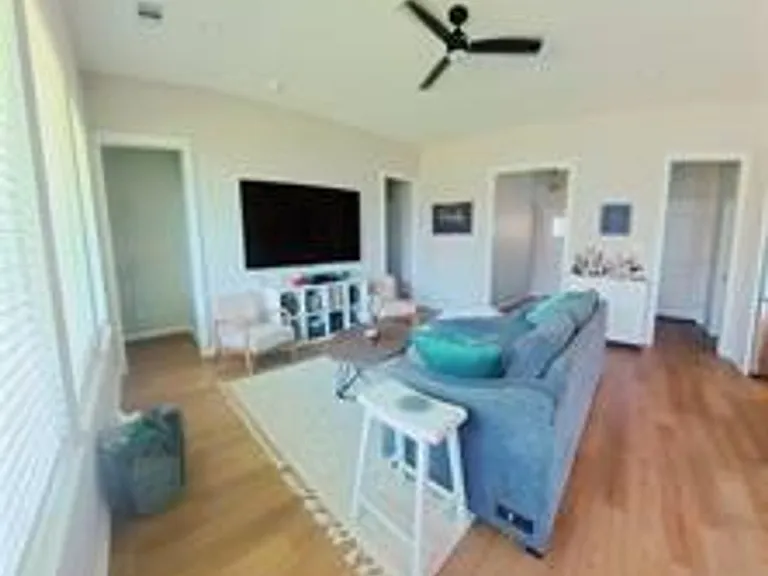 2105 Aleppo Ct — Photo 15