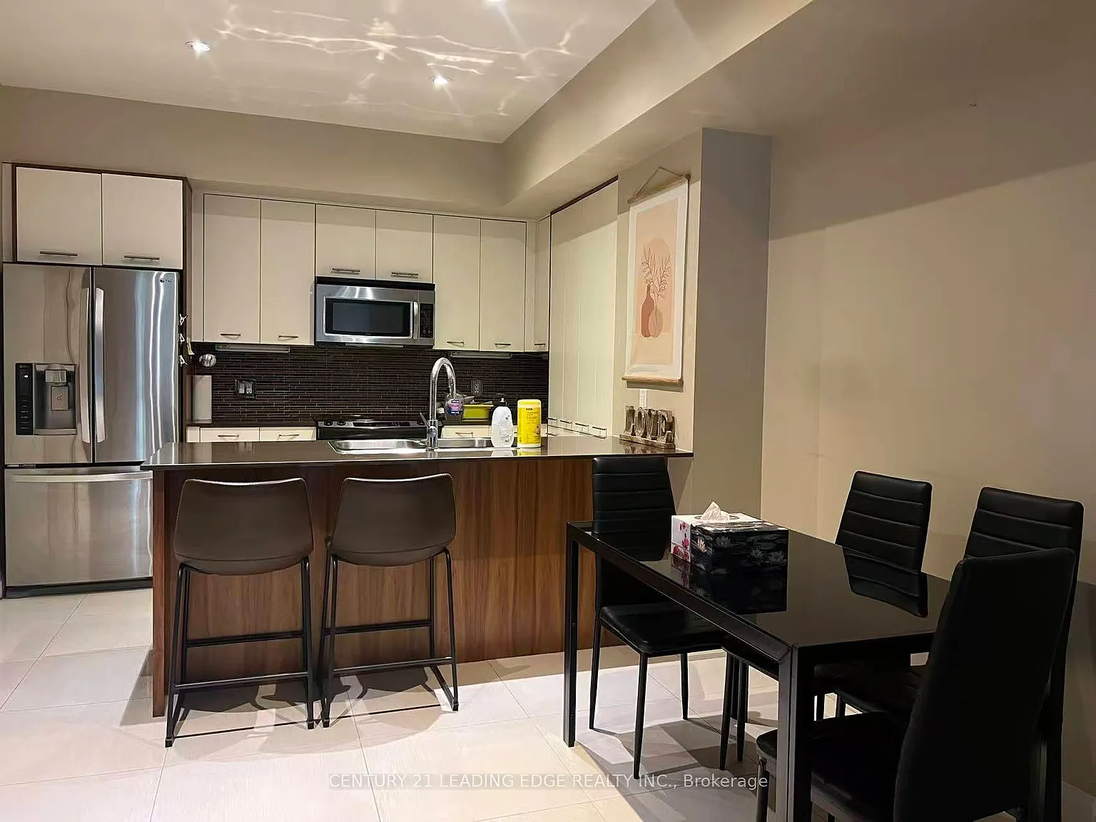 4 bed, $3,750 — Photo 2