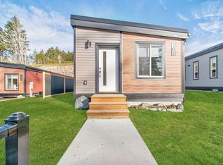 3499 Henry Rd #102, Chemainus, BC V0R1K5