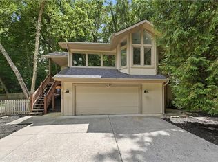 5316 NW Bluff Dr, Kansas City, MO 64152