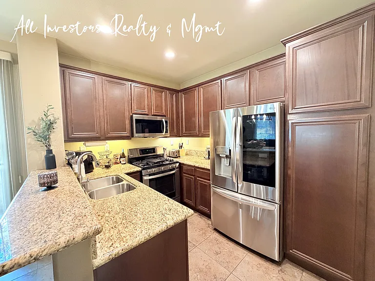 44972 Bellflower Ln #27 — Photo 9