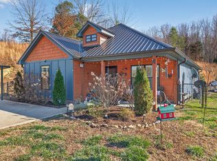 6318 Campbellsville Pike, Culleoka, TN 38451