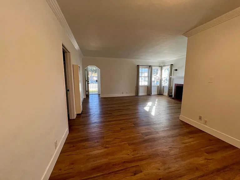 3373 Orange Ave — Photo 8