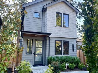 13015 NE 113th St, Kirkland, WA