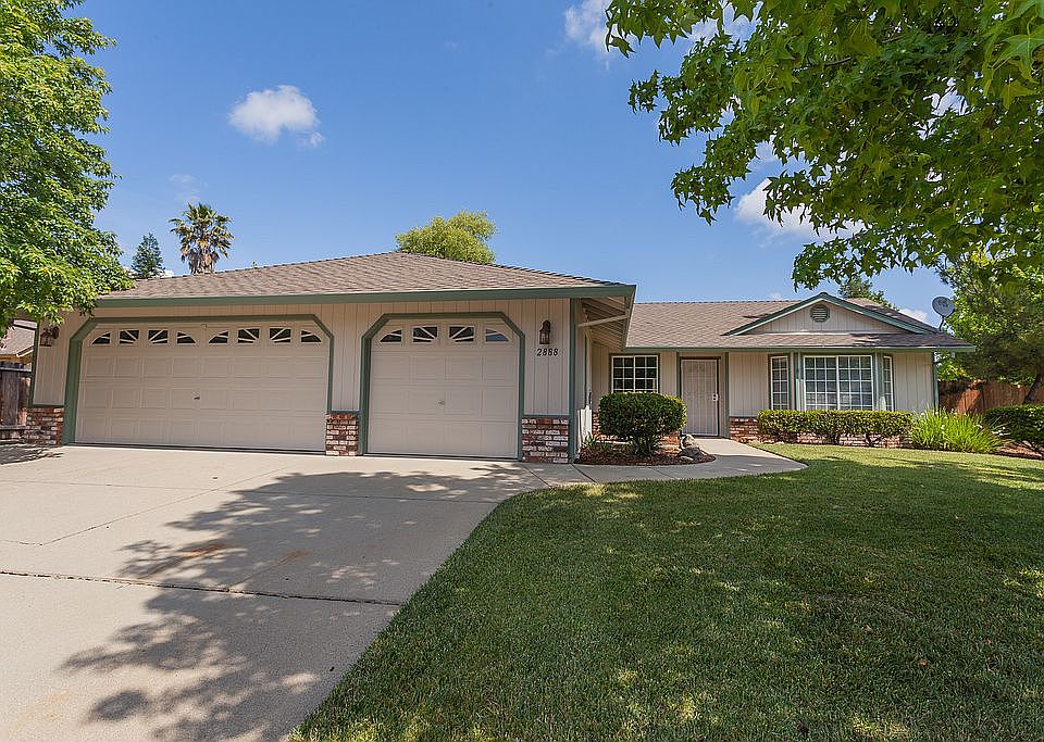 1st image of 2888 Salmonberry Dr