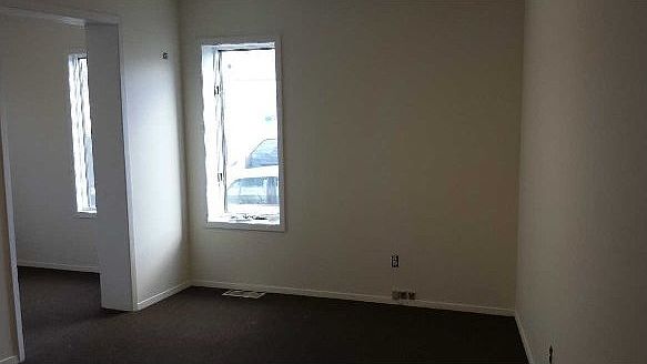 2nd image of 2752 Grand Ave