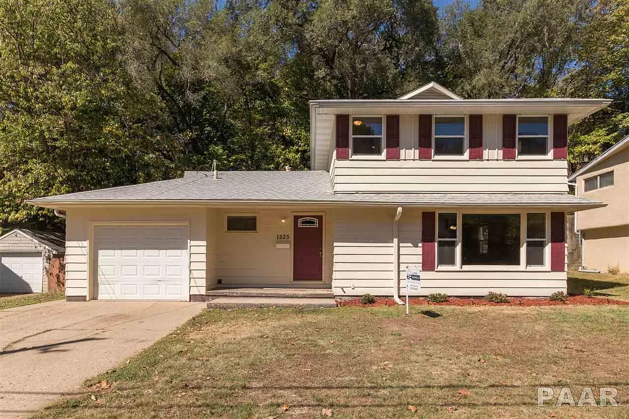 1525 NE Starr Ter photo 1