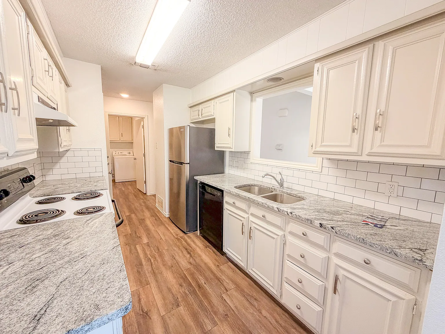 3 bed, 1514 sqft, $1,550 — Photo 4