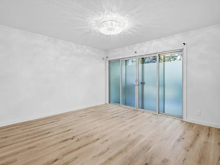 23663 Park Capri #110 — Photo 12