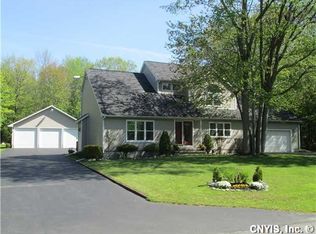 37 Obrien Glenway, Oswego, NY 13126