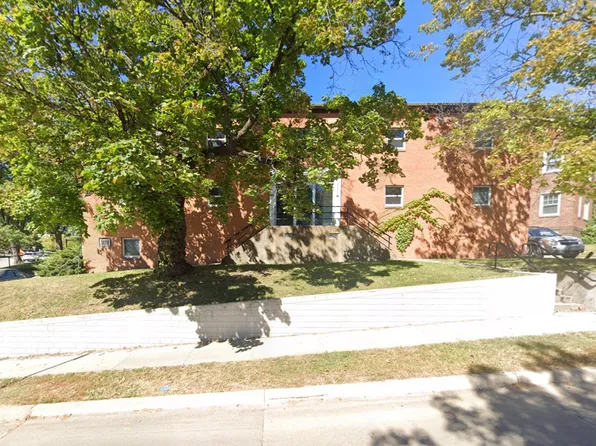 5 Woolf Ave, Iowa City, IA