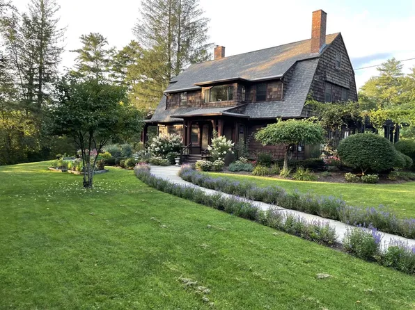 167 Boynton Avenue, St. Johnsbury, VT 05819