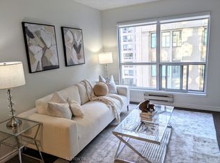 7 Carlton St #907, Toronto, ON M5B2M3