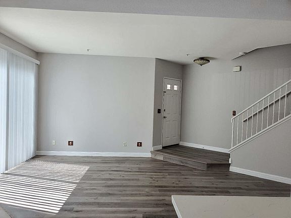 4th image of 13133 Le Parc Blvd #709