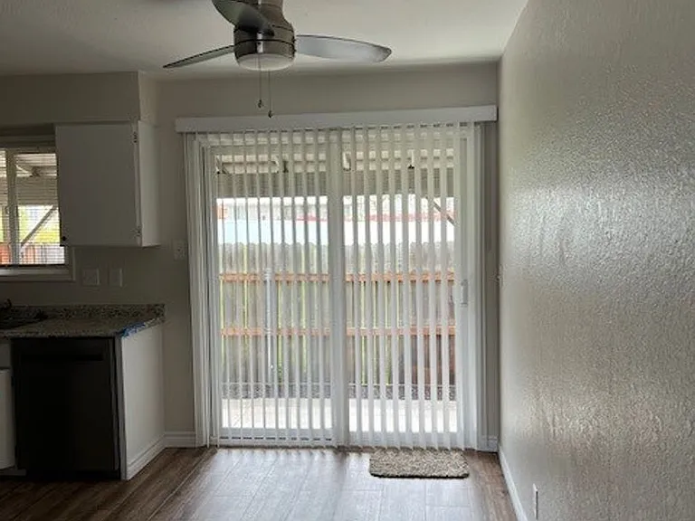 2813 W Harvard Ave — Photo 5