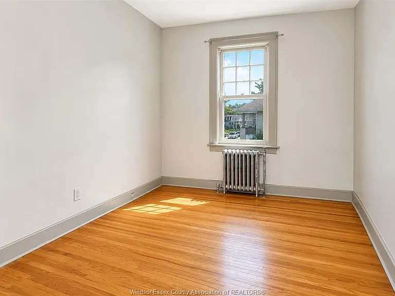 1009 Niagara St #6 — Photo 6