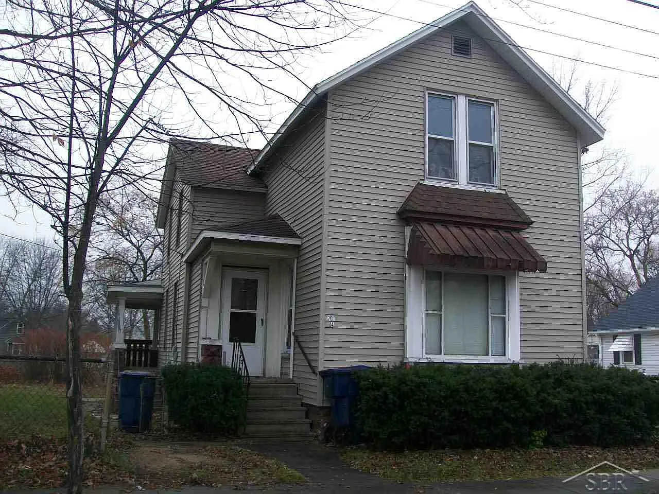 701 State St photo 1