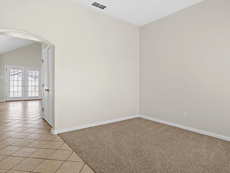 3411 Avoca Dr — Photo 8