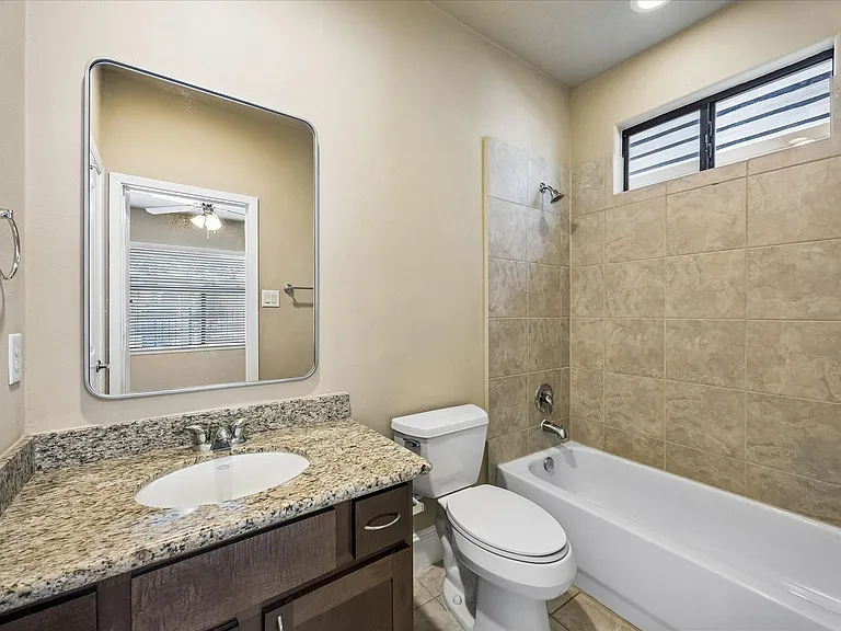 405 Jackson Hill St — Photo 15