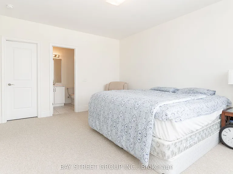 67 Nave St — Photo 33