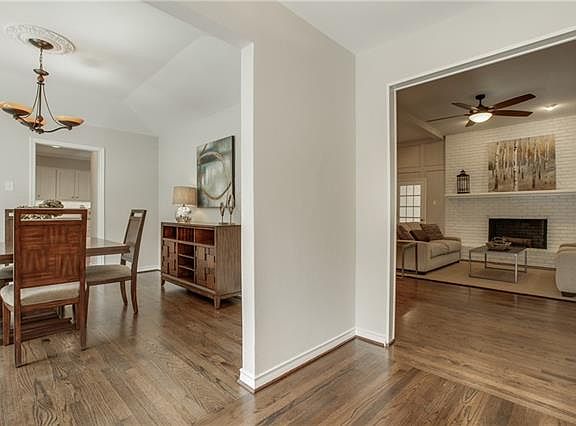 5th image of 9217 Clover Valley Dr