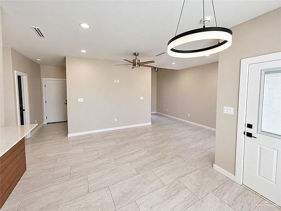 5th image of 2224 Corales St