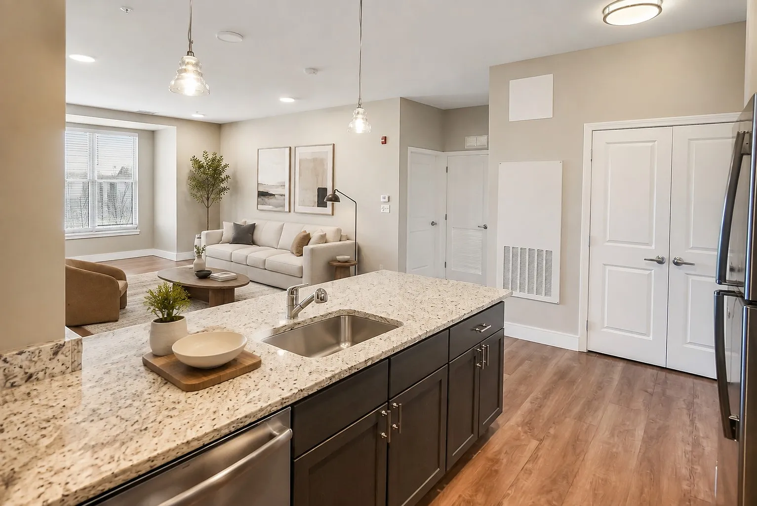 River Rock Residence — Photo 3