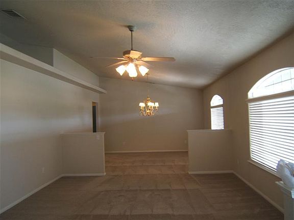 4th image of 16520 Nosoni Ln