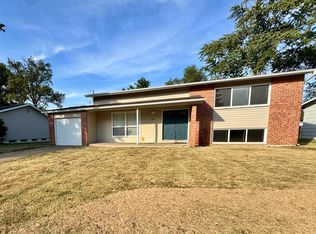 645 Lawnview Dr, Florissant, MO
