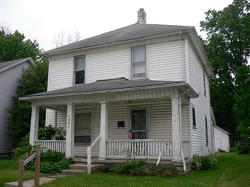 1st image of 1304 Washington Ave