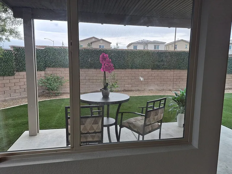 6913 Boulder View St — Photo 5