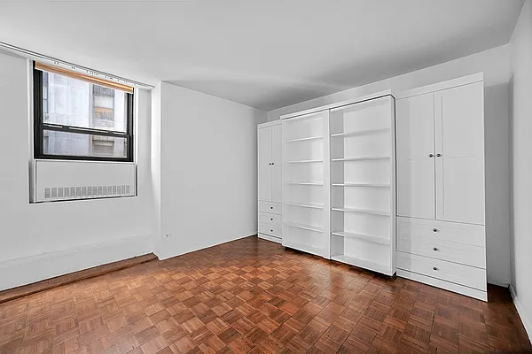 Sold by Upstairs Realty | media 18