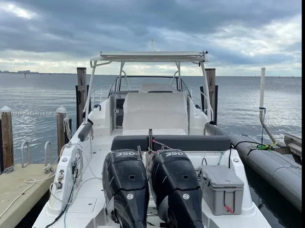 2000 S Bayshore Dr, Coconut Grove, FL 33133