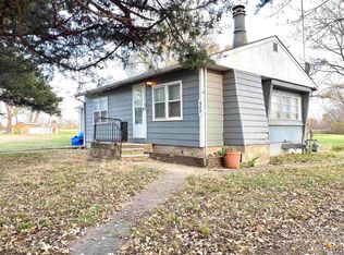 202 N Owen St, Meriden, KS 66512