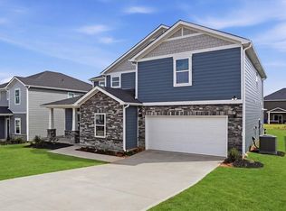 616 Hollybank St, Fountain Inn, SC 29644