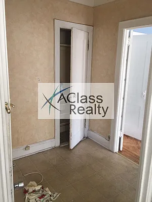 Rented by A Class Realty International | media 19