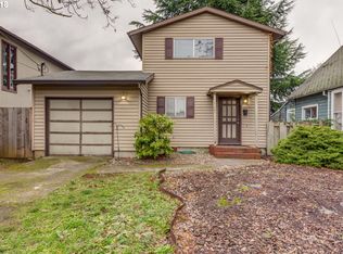 6127 NE Hassalo St, Portland, OR 97213